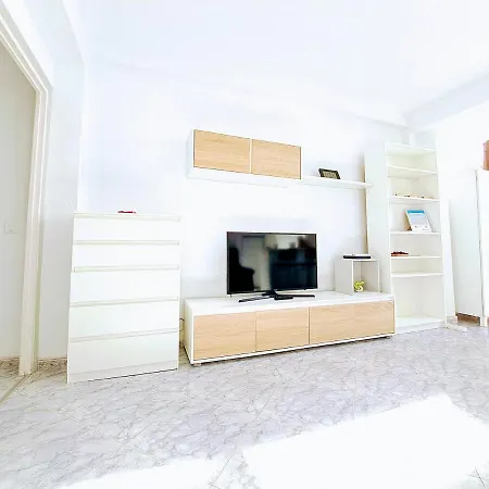 Apartment Sea Breeze Estepona